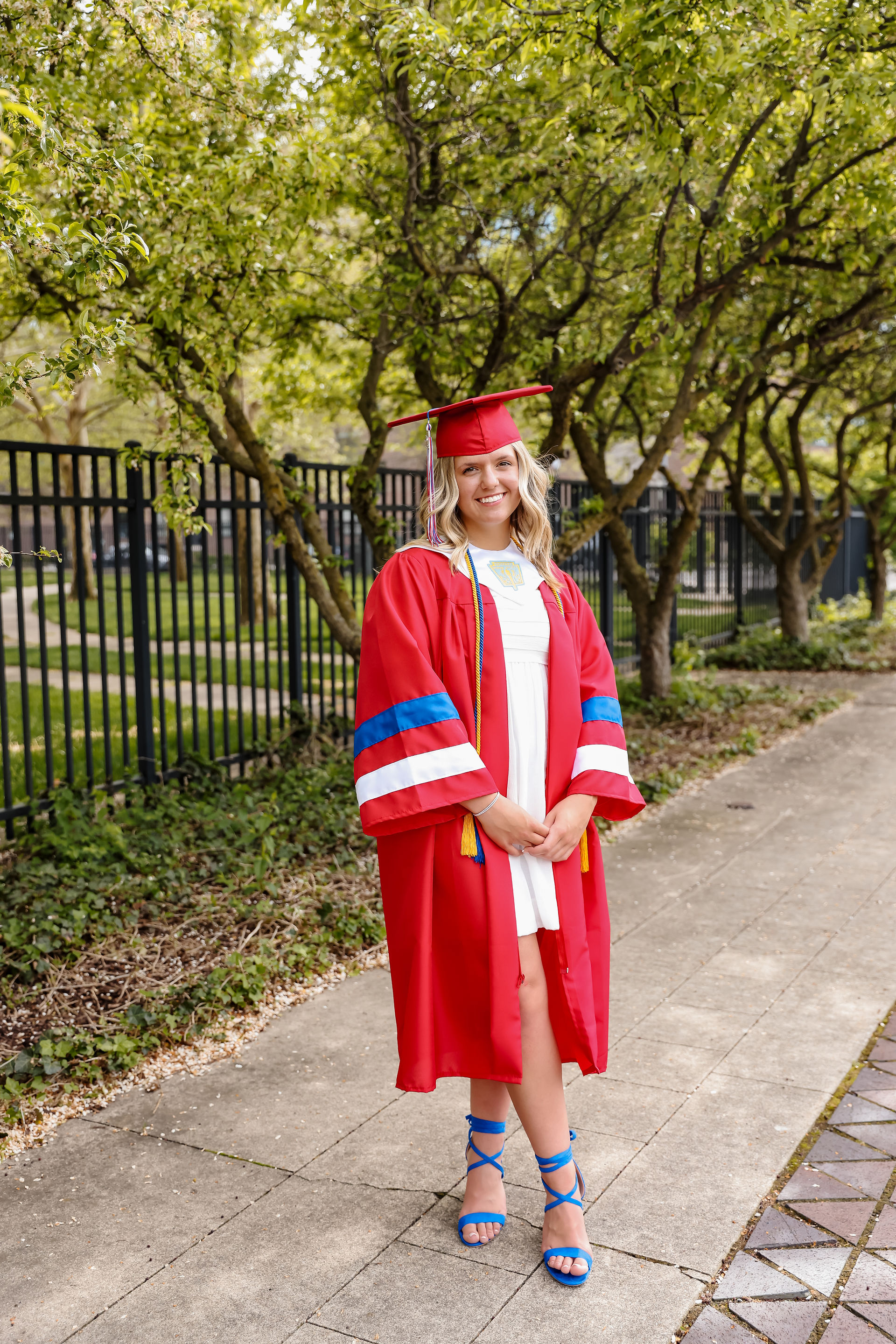 Senior photographer