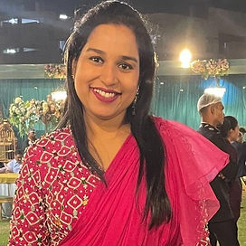 Shivika Jhunjhunwala_edited.jpg