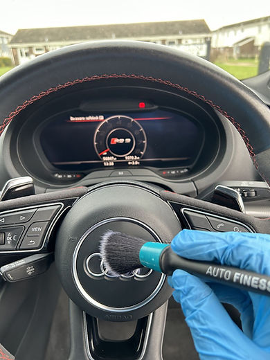 Audi steering wheel cleaning.JPEG