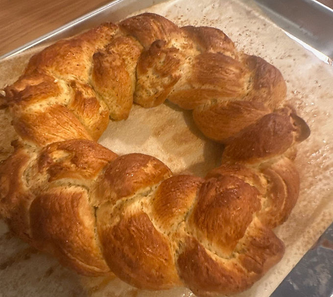 BreadCardamom.jpeg