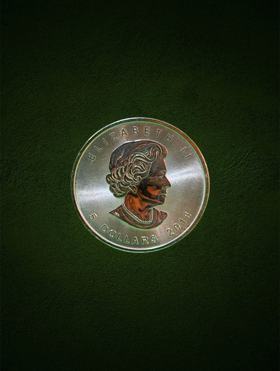 Thumbnail: 2016 Canadian Maple 1ozt .9999 Silver Round