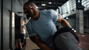 Man doing exercise wearing Casmir clothing