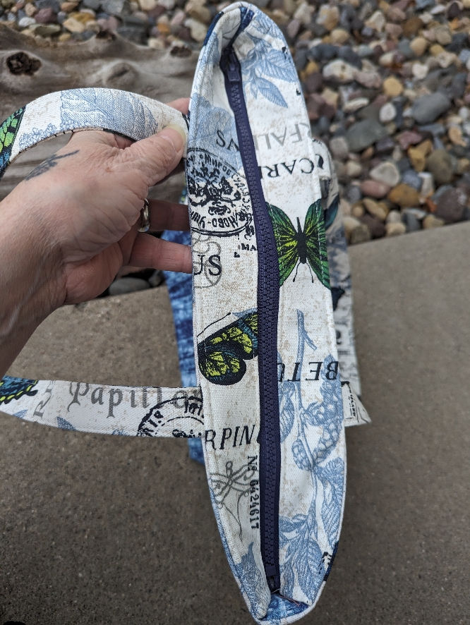 Thumbnail: Zippered Bag
