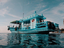 Sensui diving boat