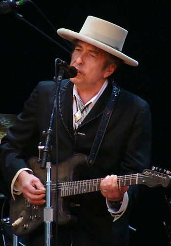 Bob_Dylan_-_Azkena_Rock_Festival_2010_2.jpg