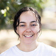 Hannah BBC Headshot-2.jpg