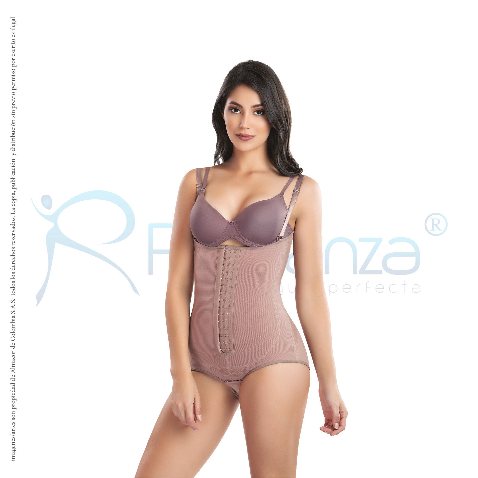 Mod. 3053 Body postquirúrgico  con broches