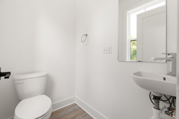 831 West Markham Avenue Bathroom