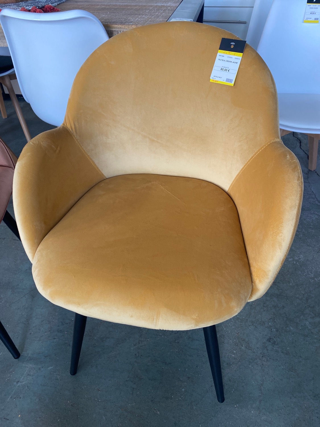 Fauteuil neuf scandinave velours jaune 