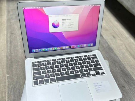 Macbook