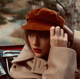 Taylor Swift, el ‘Ave fénix’ de la música, relanza RED (Taylor’s Version)