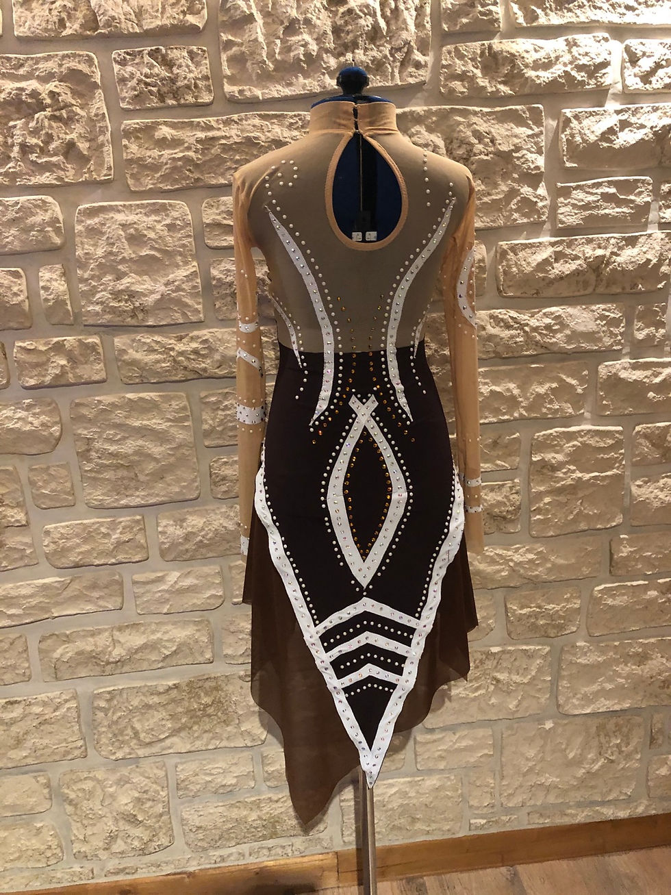 Miniature : Robe danse sur glace motifs tribaux 