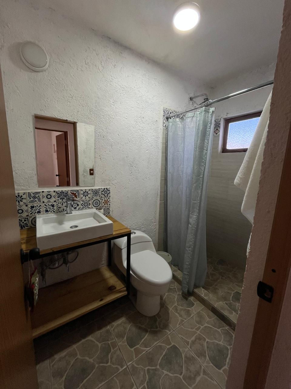 Miniatura: CASA SEMIRESIDENCIAL EN VENTA EN SAN MIGUEL DE ALLENDE
