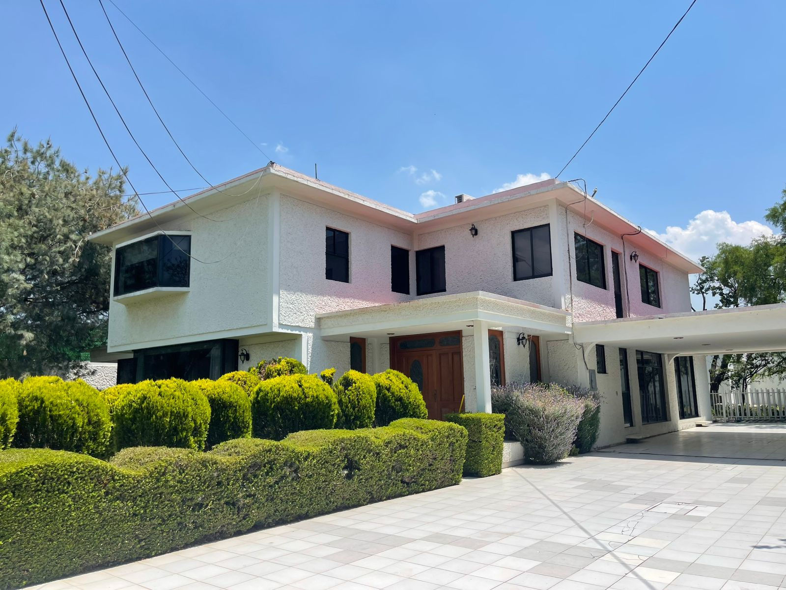 EXCLUSIVA CASA EN VENTA CON EXCELENTE UBICACIÓN EN PACHUCA