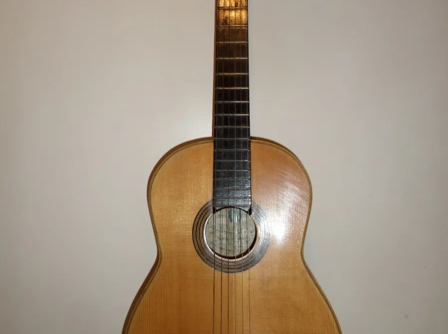 guitarra-criolla-diego-gracia-casa-nunez