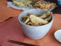 たっぷり天ぷらうどん