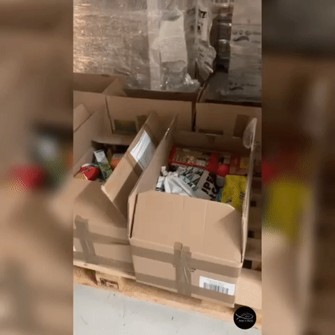 ezgif.com-gif-maker.gif