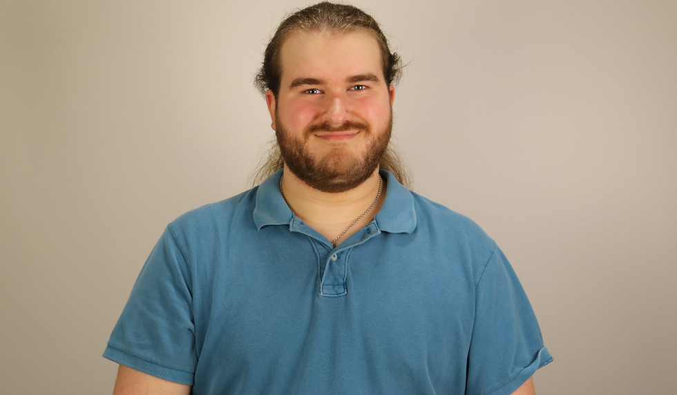 Bryce McIntee_Resume Photo.JPG