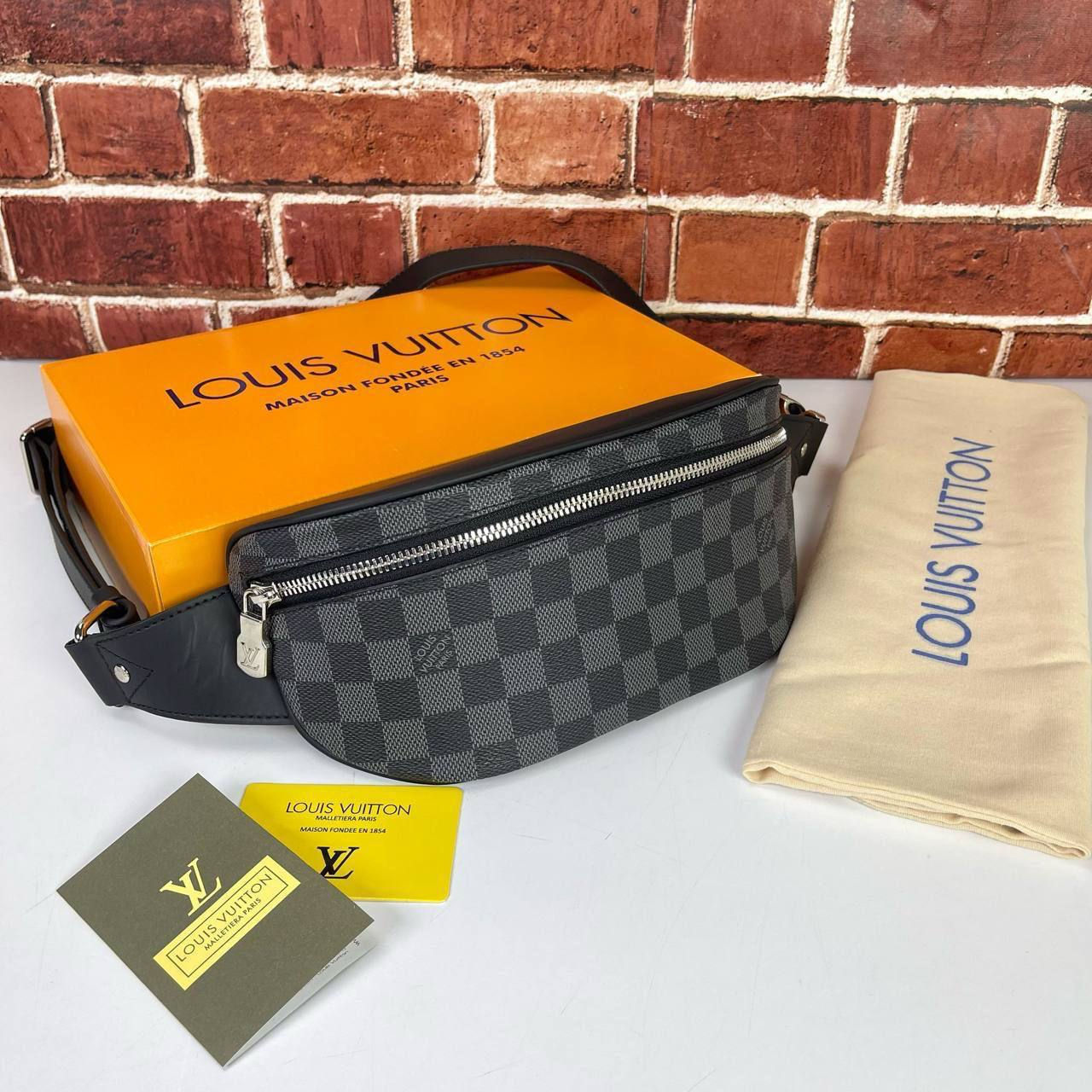 Louis Vuitton Campus Bumbag