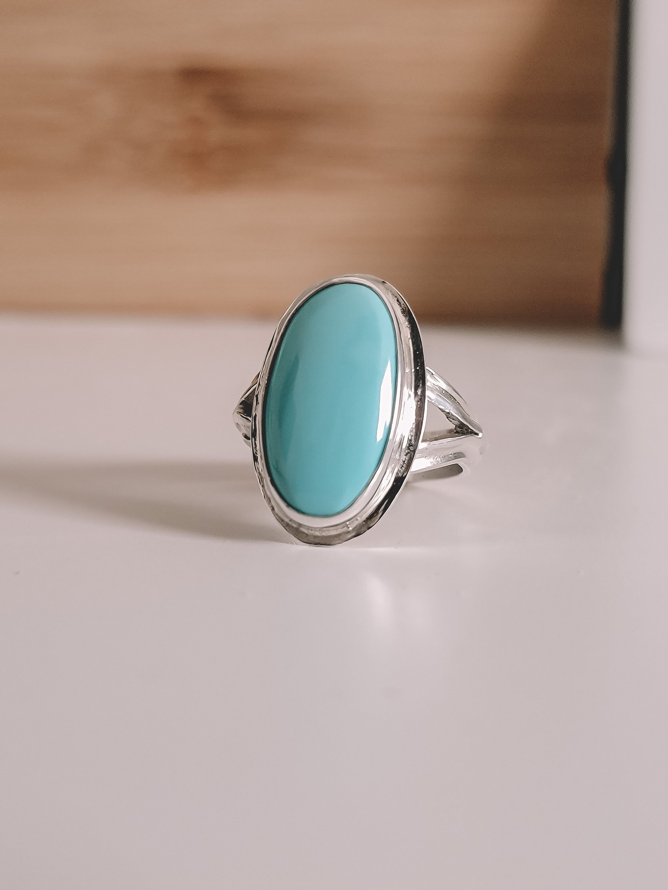 Oval Turquoise Split Band Ring