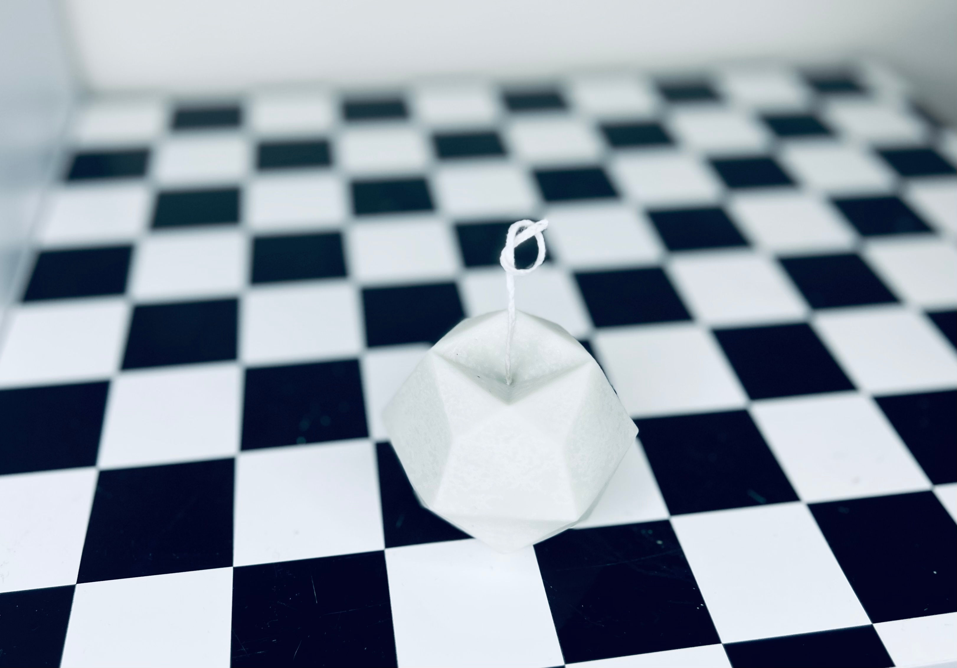 IKOSAEDR SCENTED CANDLE SOY WAX