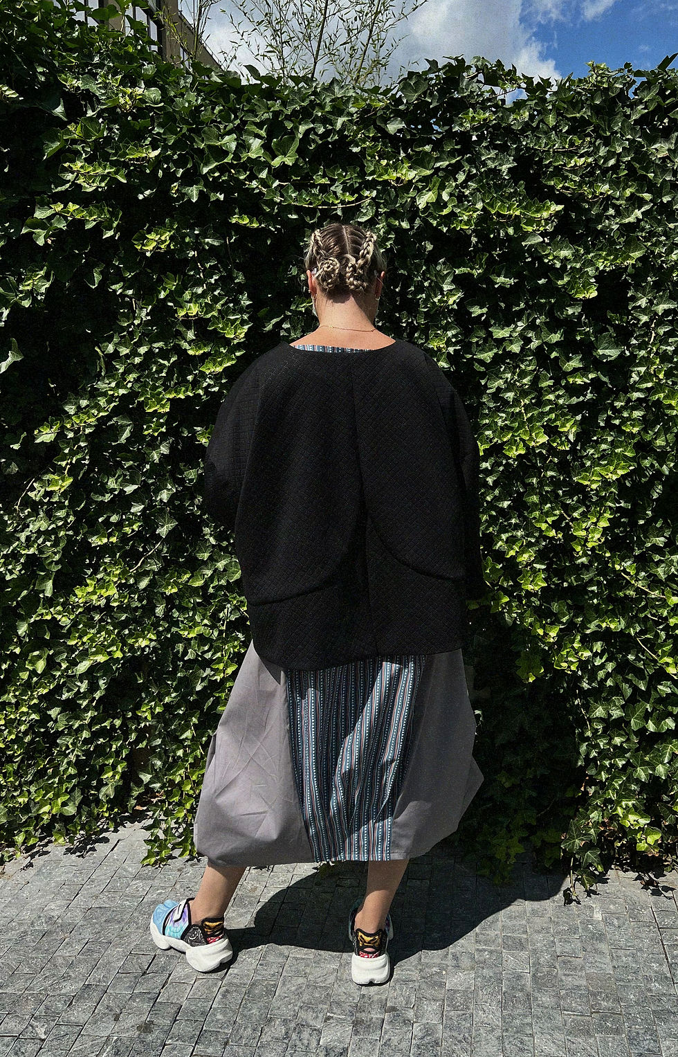 Прев'ю: DOUBLE-SIDED PERFORATED QUILTING  ASYMMETRICAL FRONT BLACK JACKET