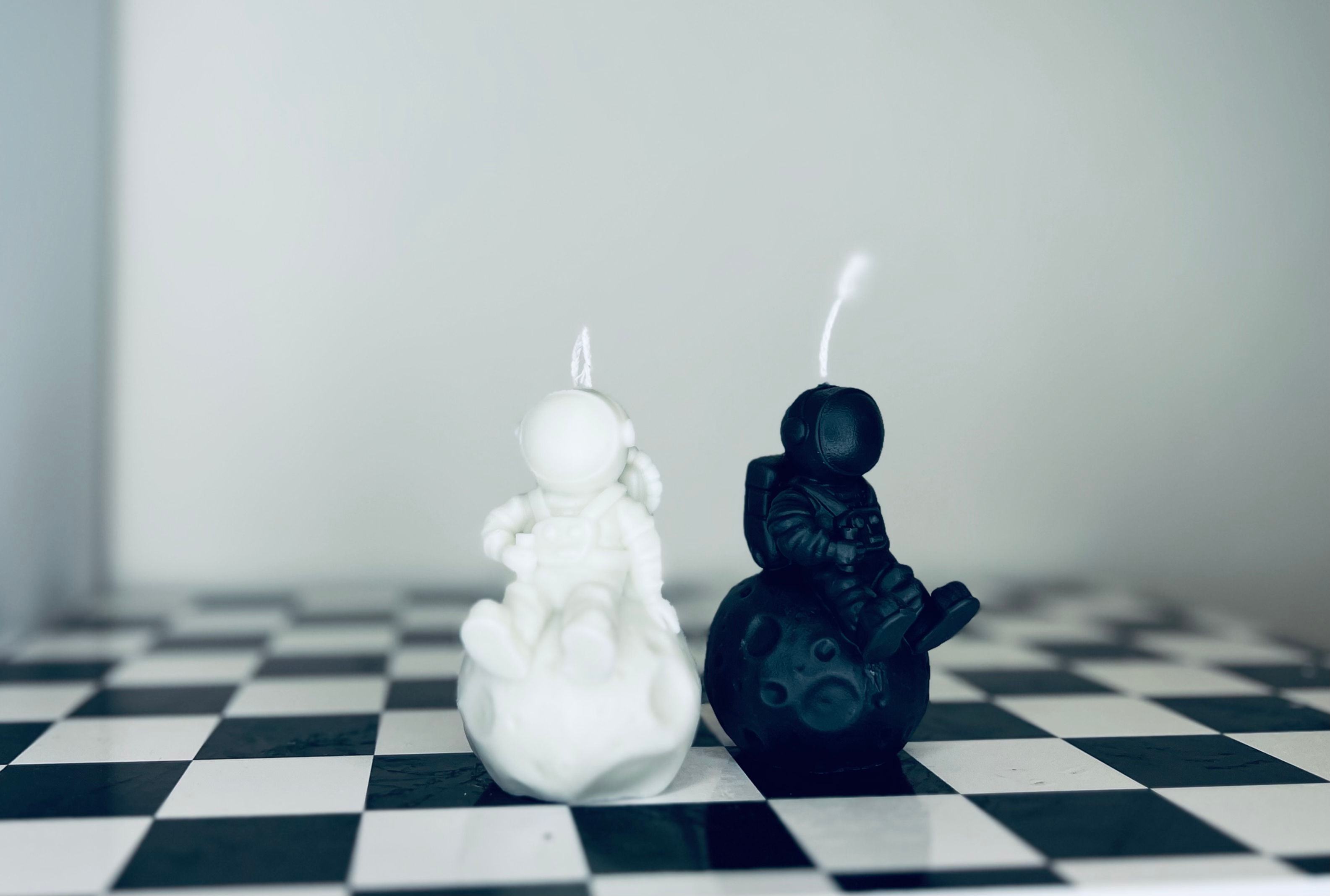 ASTRONAUTS SET OF 2 SCENTED CANDLES SOY WAX