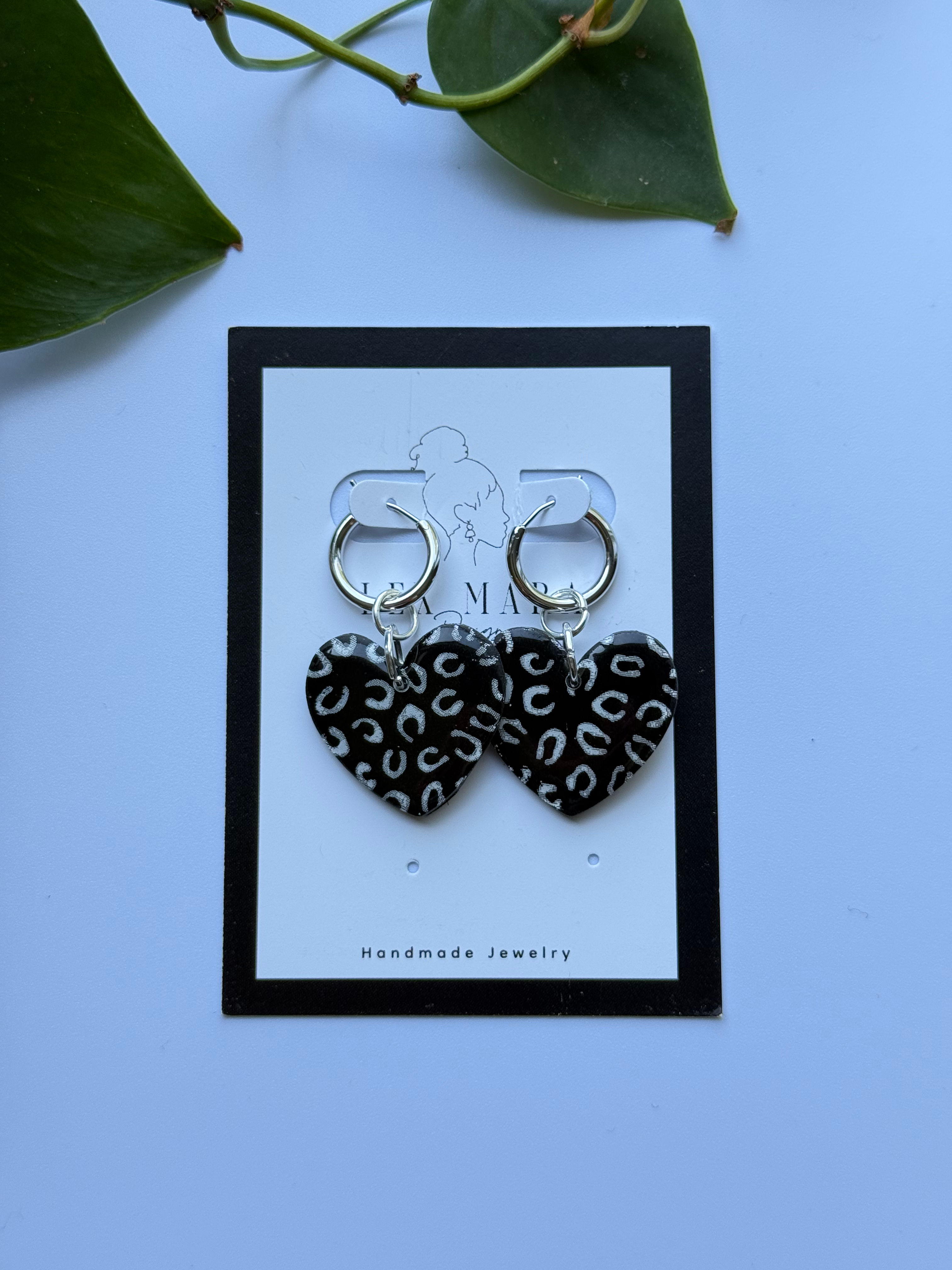 Heart Dangle (Black w/ White Leopard)