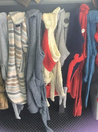 mutts hut bath robes