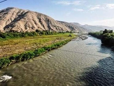 Huber Valdivia / Desarrollo del valle del Tambo (1 de 5)