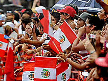 Juan de Dios Guevara / Los peruanos en el exterior (1 de 3)