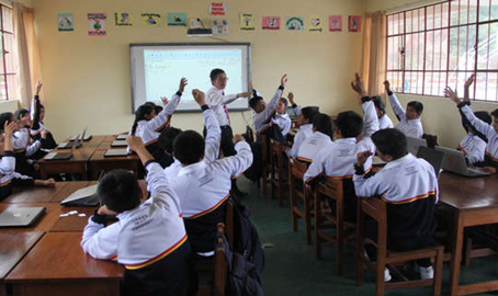 Yefferson Llonto Caicedo y Anyela Carrasco Bonilla / Currícula por competencias (1 de 2)