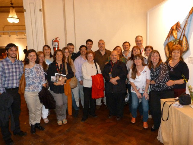 Daniel_Falabella_junto_a_gilenses_en_la_Inauguración_[640x480]