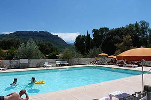 piscine,barbecue, residence***, cmping***, lafontaine annibal, buis les baronnies, drome provnce