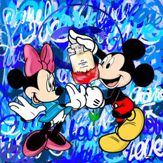 "Mickey Chanel Minnie"