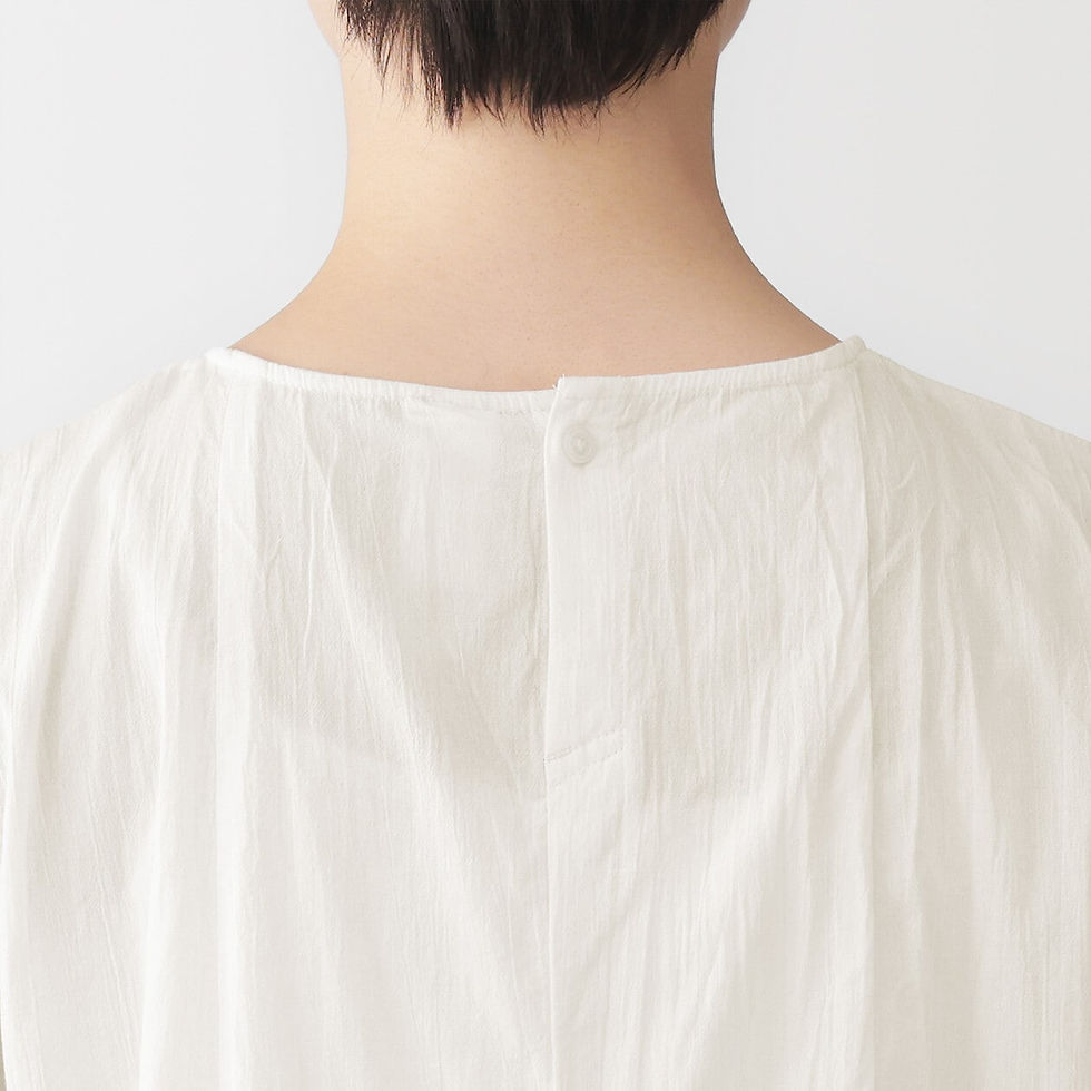 Thumbnail: Womens Irregular Crepe Sleeveless Blouse