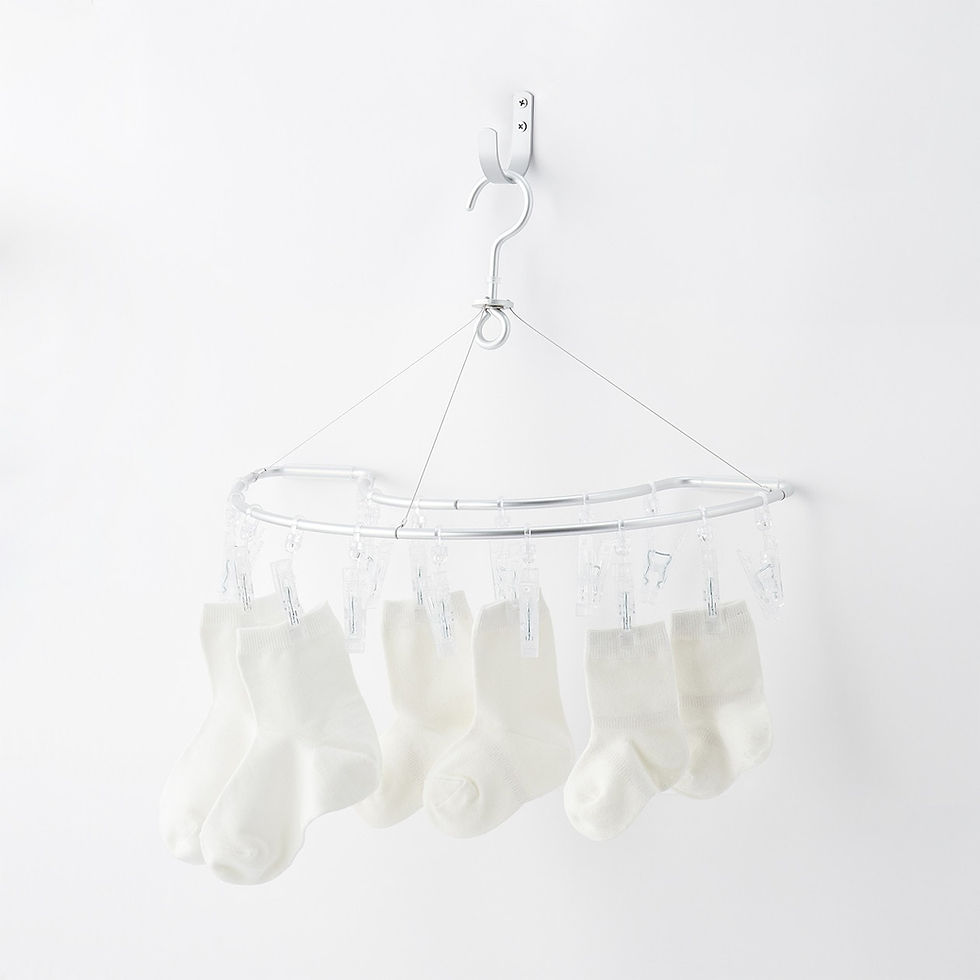 Thumbnail: Aluminum Square Hanger (16 Pegs)