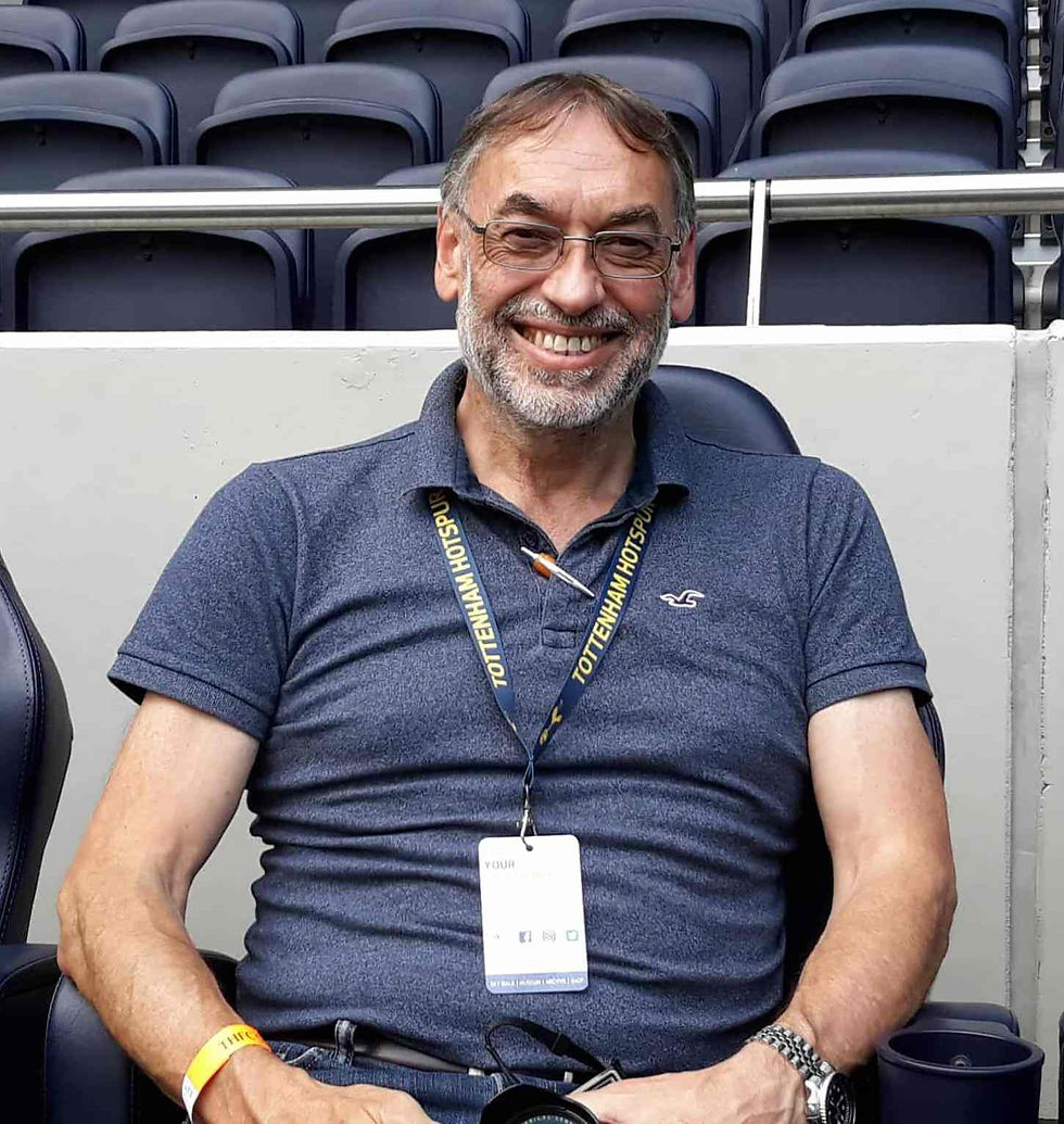 A Tribute to Ian Thorn: Through the Lens of Motorsport 