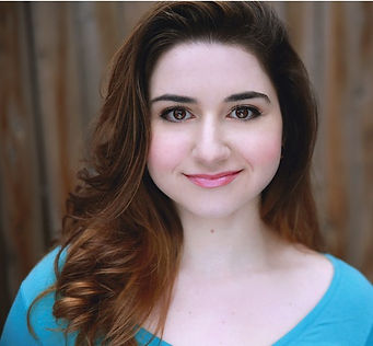 Lindsay Wolgel Headshot_edited.jpg