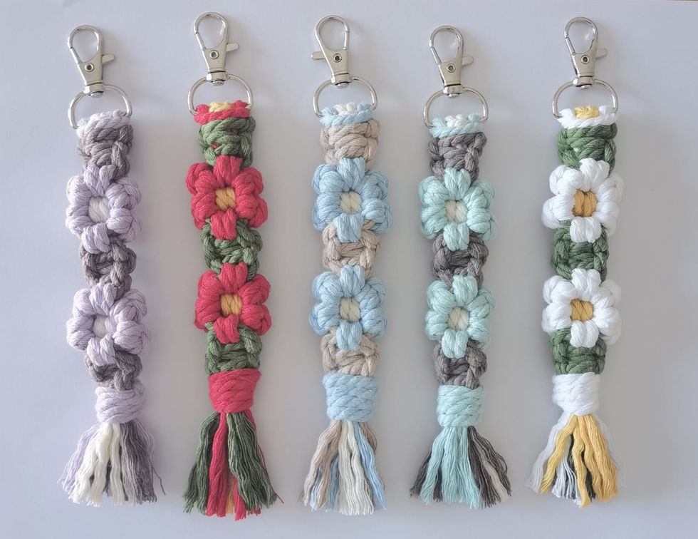Daisy Macrame Keyrings