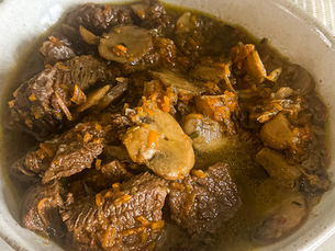 Beef Stew with Mushroom & Carrots in Pressure Cooker