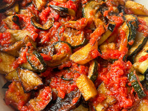 Şakşuka (Turkish Fried Vegetables in Tomato Sauce)
