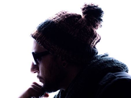 A Life Against: enfrentarse a la dificultad de vivir una vida autentica y en evolución por AboutMeemo