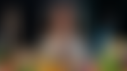 Mitzi crea un viaje sensorial inspirado en las bacanales dinosiacas con el album Ménade