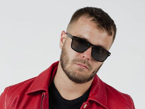 RA2Z PRESENTA COMME PAPA