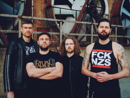 DEAD MEMORY PRESENTA LIGHT IT UP