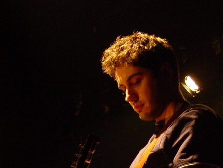 O KANENAS nos atrapa con Dark Wizard: un tema místico e intrigante sobre la odisea de llegar a donde pertenecemos