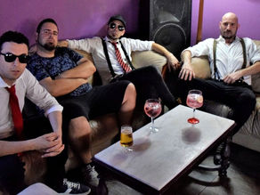 THE NEWTRON BOYS COMPARTE KILL YOUR BOSS