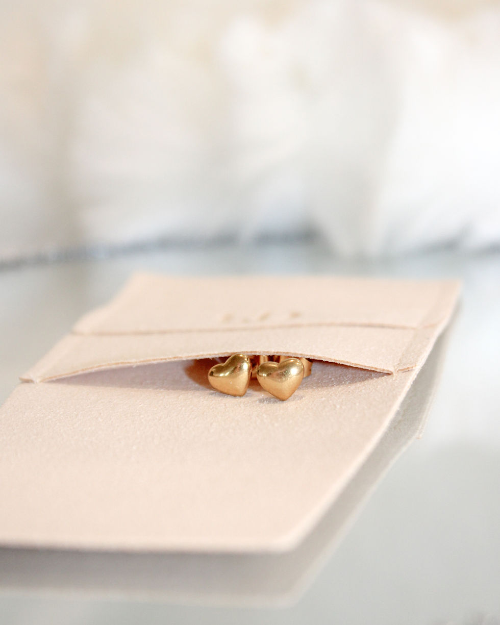 Thumbnail: Minnie Studs