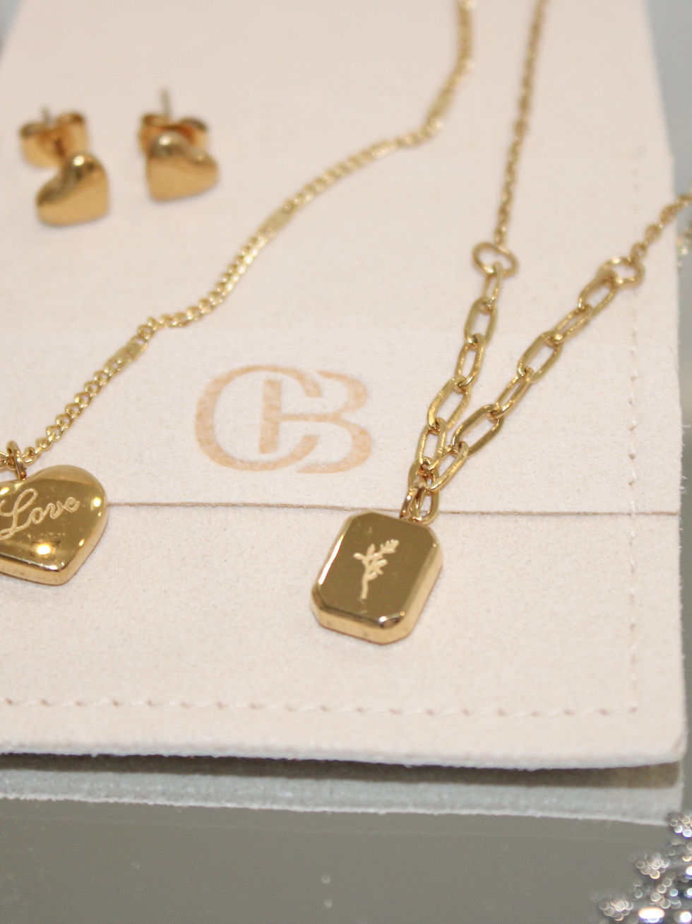 Thumbnail: Fairy Tale Necklace Gold